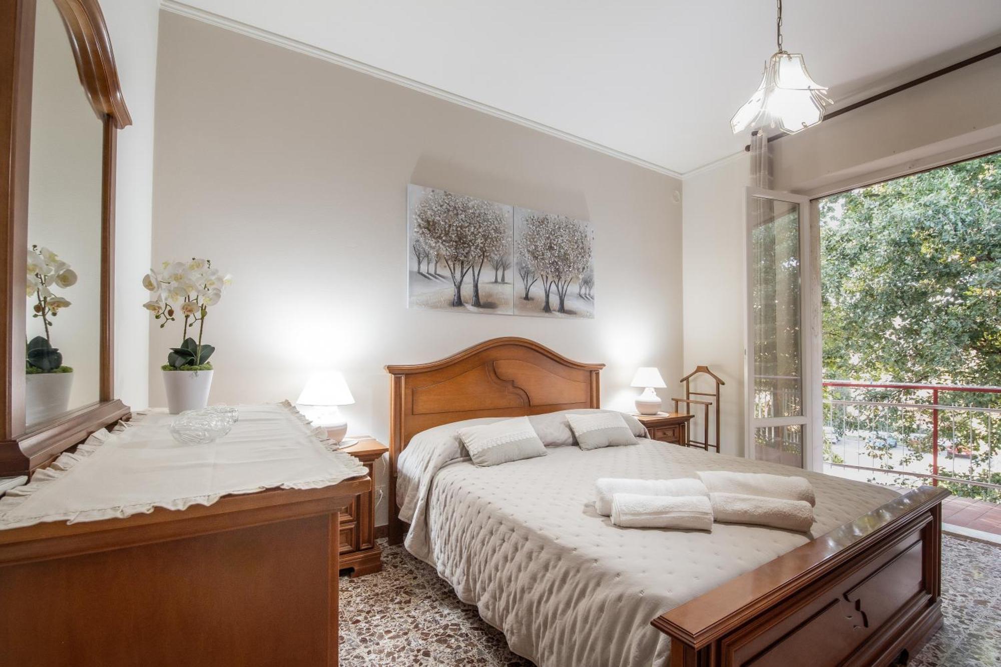 Domus Umberto - Guest House Arezzo Ngoại thất bức ảnh