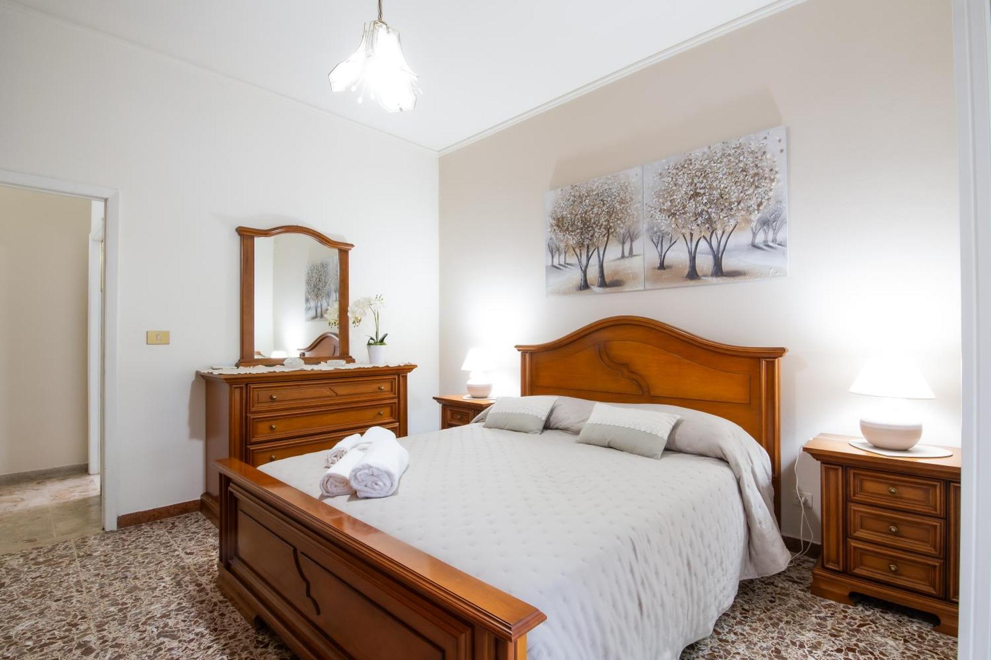 Domus Umberto - Guest House Arezzo Ngoại thất bức ảnh
