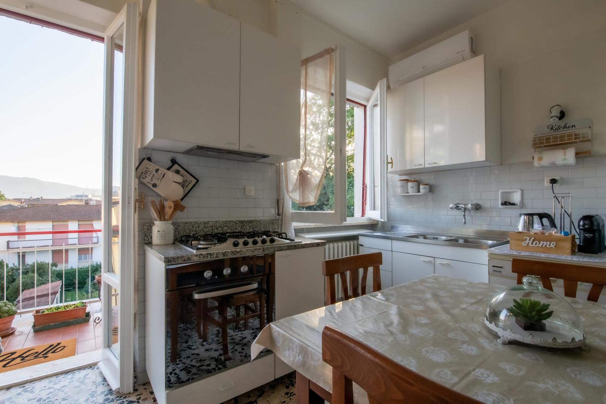 Domus Umberto - Guest House Arezzo Ngoại thất bức ảnh